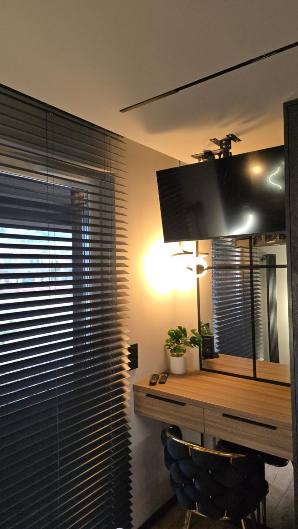 Apartament Dark Prestige New ! - Dostep 24H, Projektor , Garaz Podziemny , Klimatyzacja , Duzy Taras Kielce Room photo