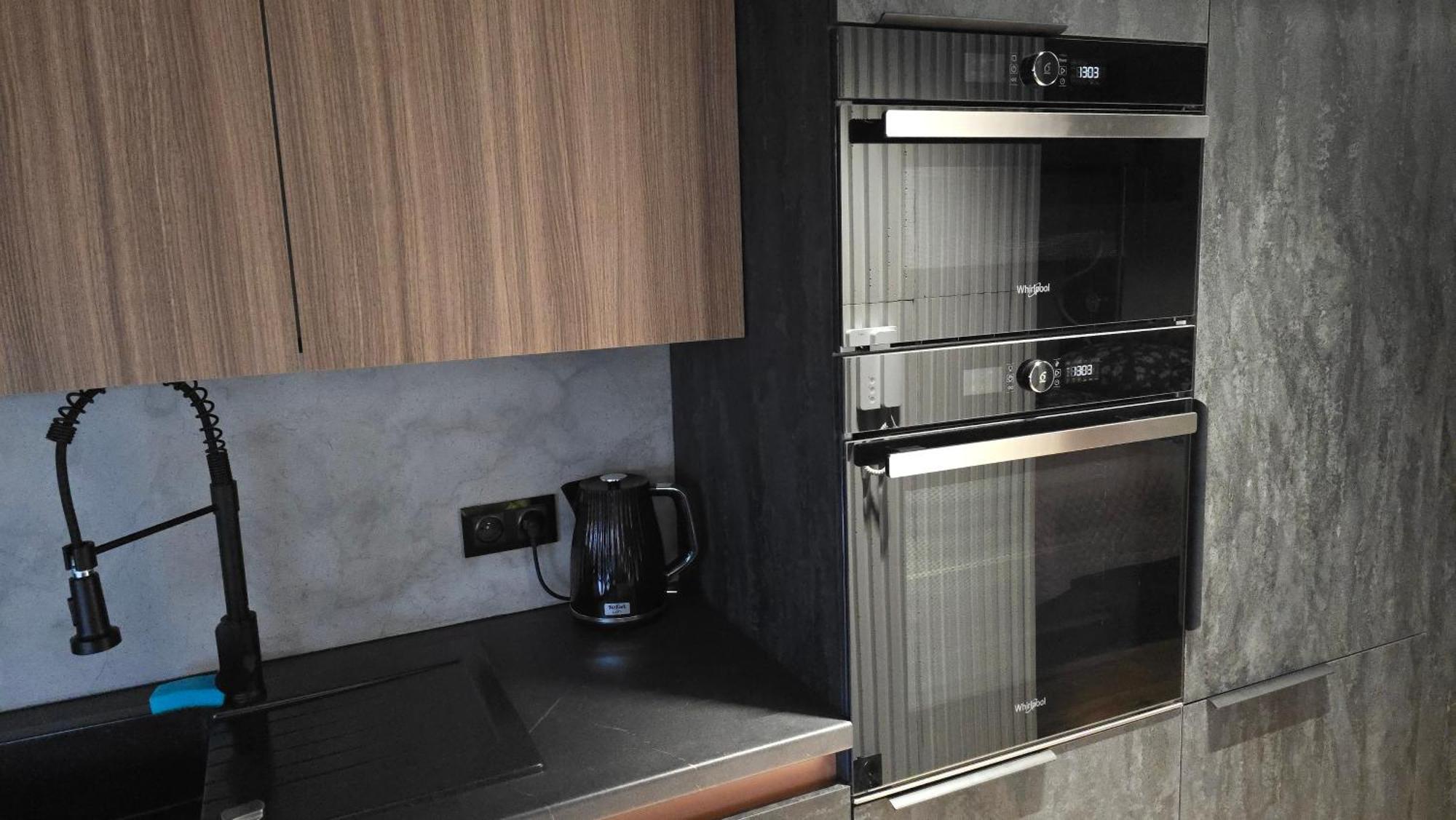 Apartament Dark Prestige New ! - Dostep 24H, Projektor , Garaz Podziemny , Klimatyzacja , Duzy Taras Kielce Exterior photo