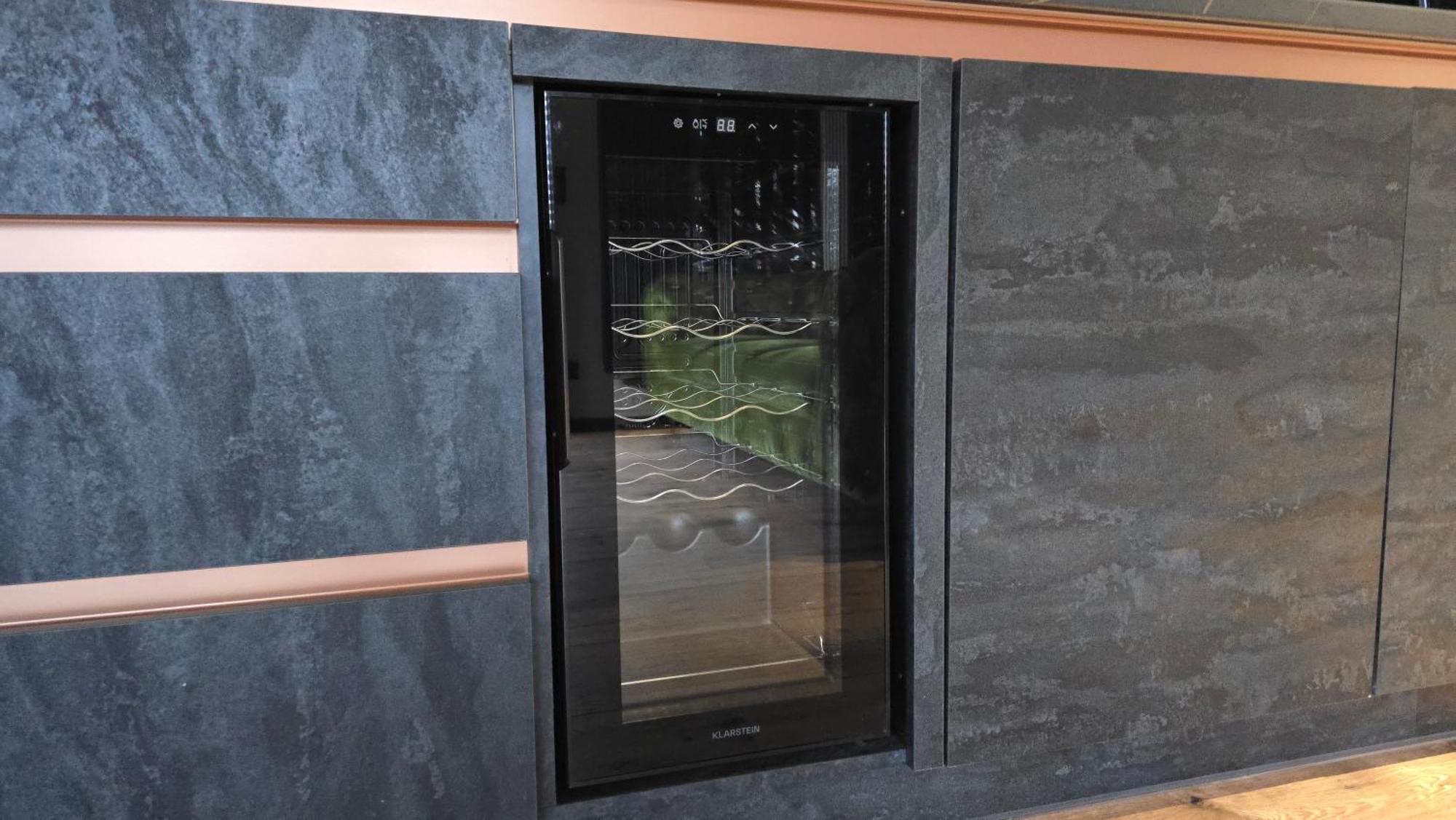 Apartament Dark Prestige New ! - Dostep 24H, Projektor , Garaz Podziemny , Klimatyzacja , Duzy Taras Kielce Exterior photo